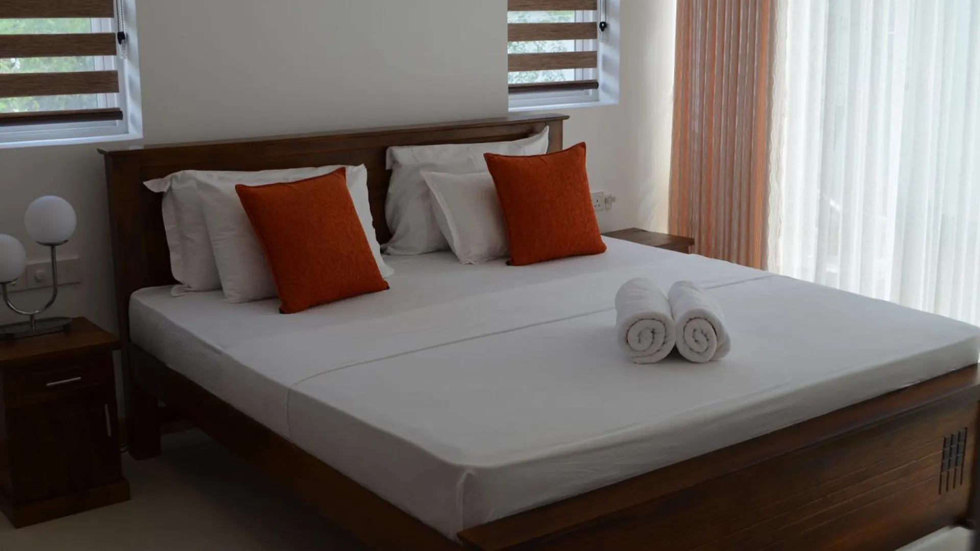 Silina Airport Residence & Transit Hotel 0*, Katunayaka