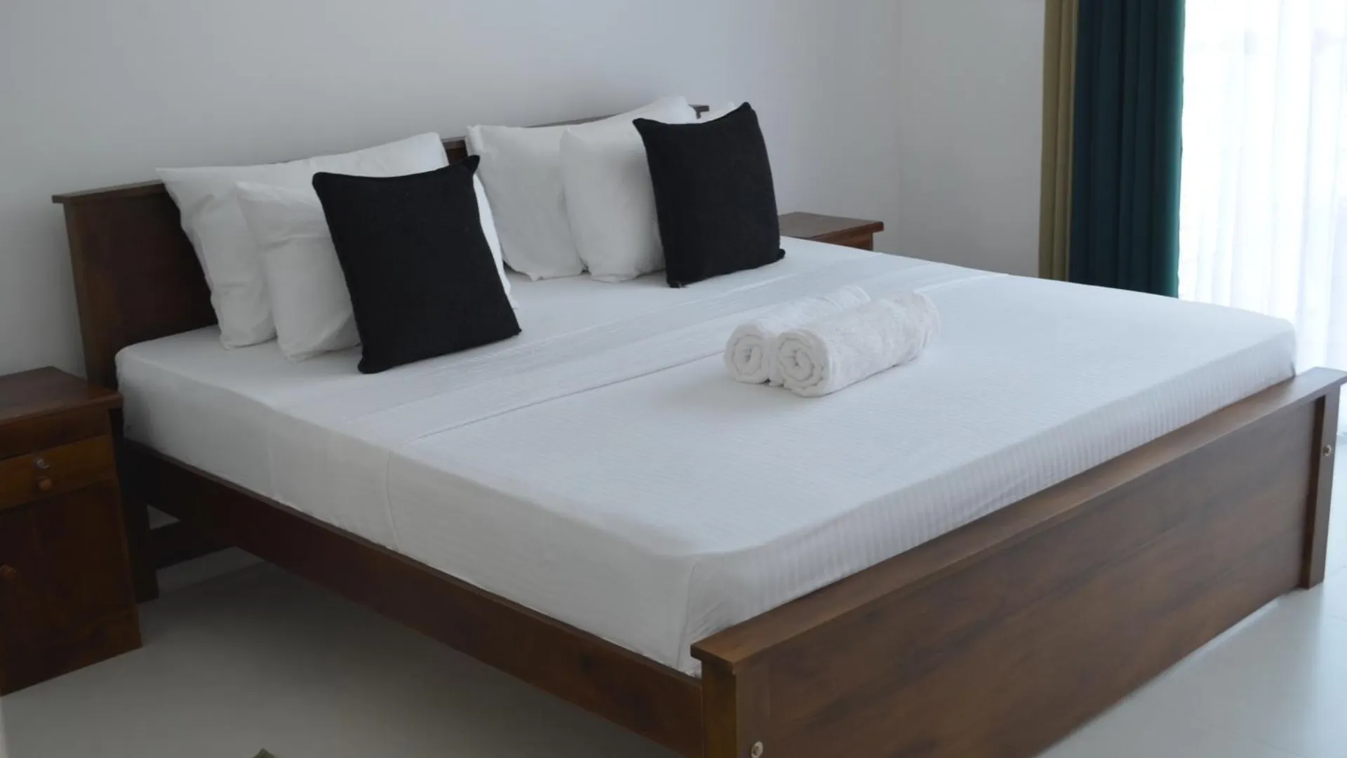 Silina Airport Residence & Transit Hotel Bed & Breakfast Katunayaka