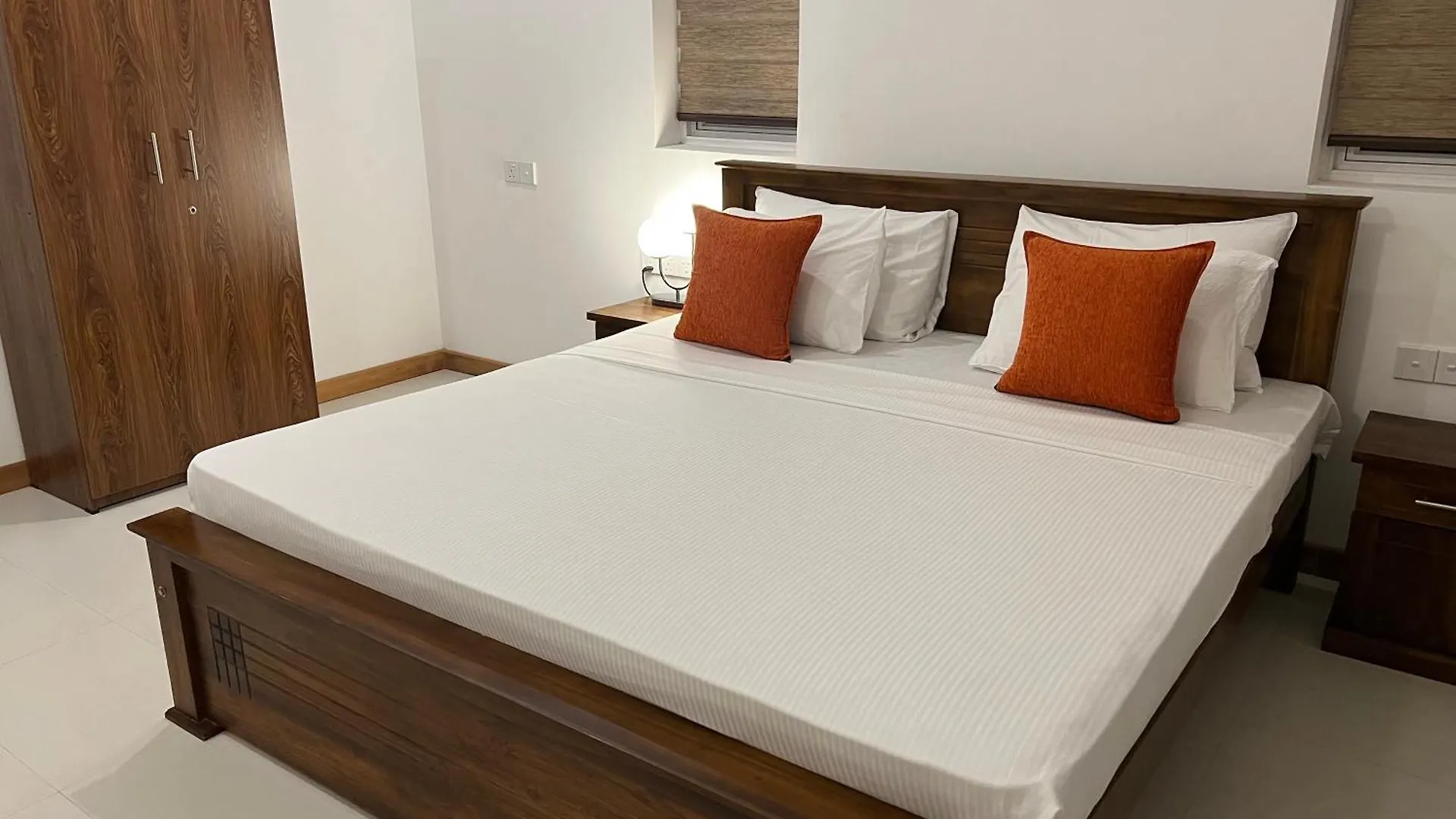 Silina Airport Residence & Transit Hotel Katunayaka