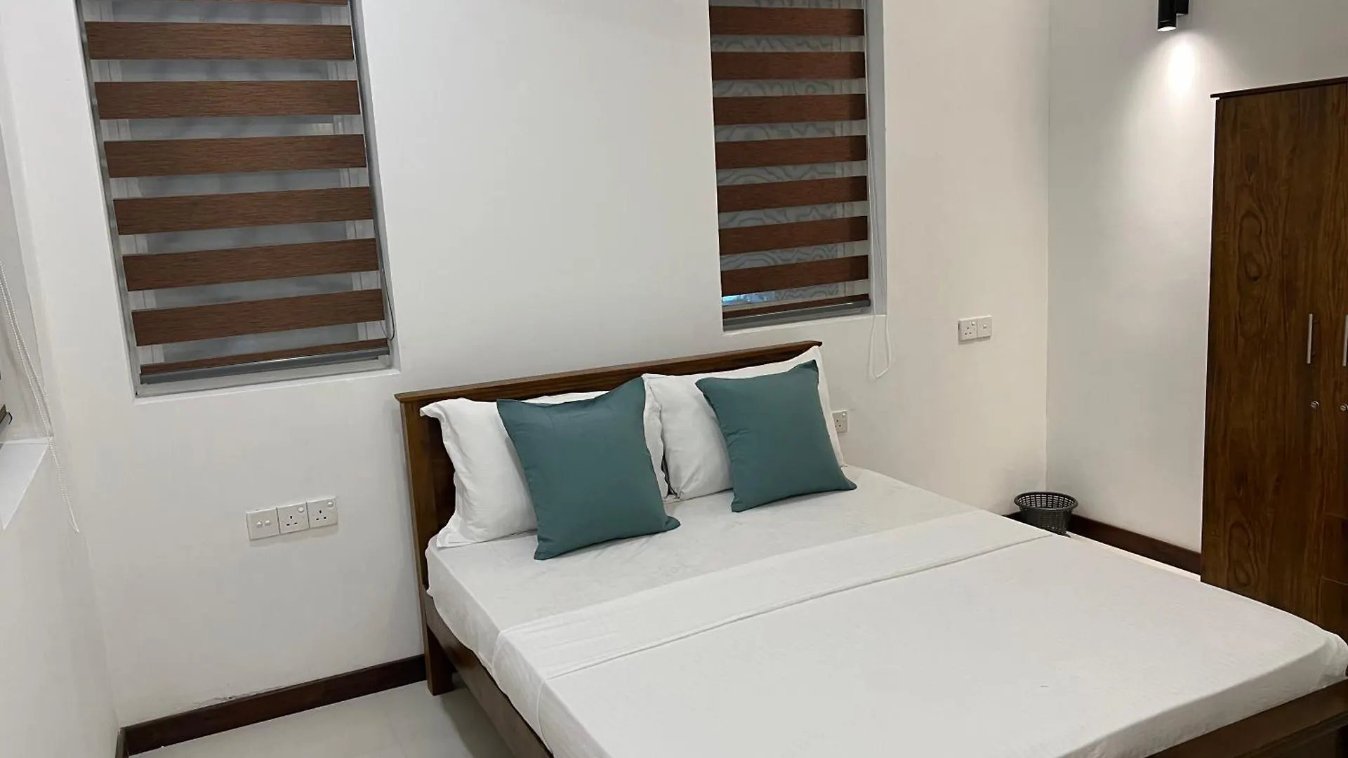 Nocleg ze śniadaniem Silina Airport Transit Hotel & Residence Katunayaka Sri Lanka